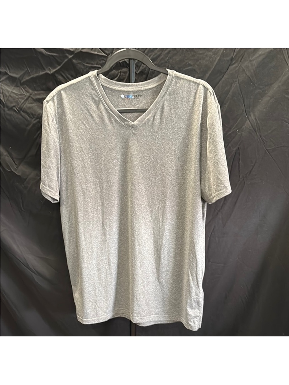 Men's Heather Gray V-Neck Short Sleeve Tee